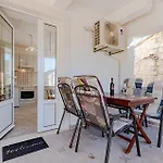 With Sea View V Appartement *